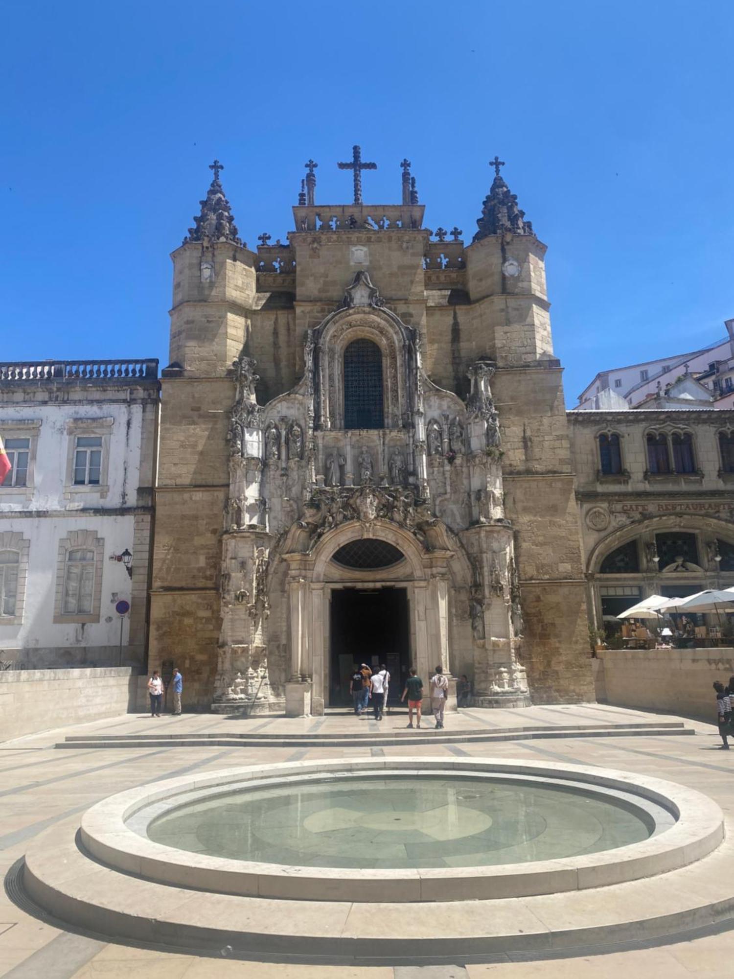 Lovely Casal Na Baixa Coimbra Bagian luar foto
